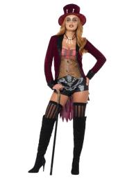 Voodoo, vest, top, short, hoed en ketting