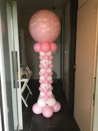 Ballonpilaar baby met bloemen