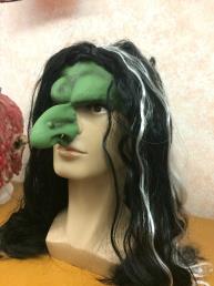 groen halfmasker met pruik